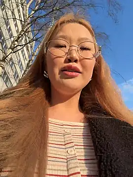 Aiko Yumi online show from 03-17-26, 02:31