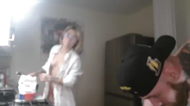 NatalieKneals online show from 11-28-25, 05:43