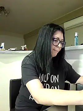 Milf Abigail online show from 03-12-26, 02:18