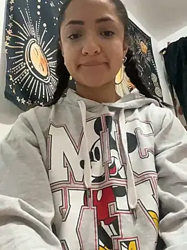 Snapshot of Alicia_ALICIA chatting on 12-16-24, 05:17 Alicia ALICIA online show from 12-16-24, 05:17