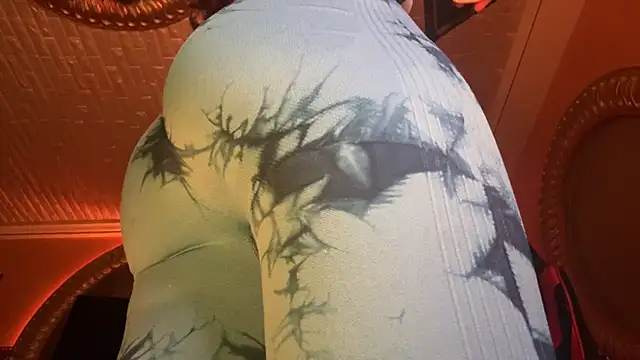 Snapshot of ORLA86 chatting on 03-08-25, 07:53 ORLA86 online show from 03-08-25, 07:53