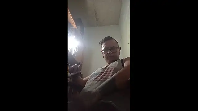 AlanDickson online show from 11-11-25, 10:37