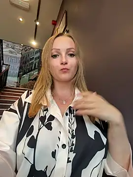 LadyTatiana Madam online show from 07-30-26, 03:22