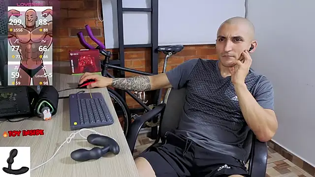 Marck Muscle online show from 04-07-26, 12:11