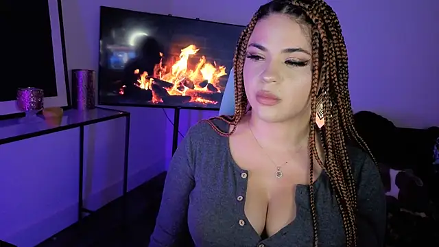MelSaunders online show from 06-19-26, 01:43