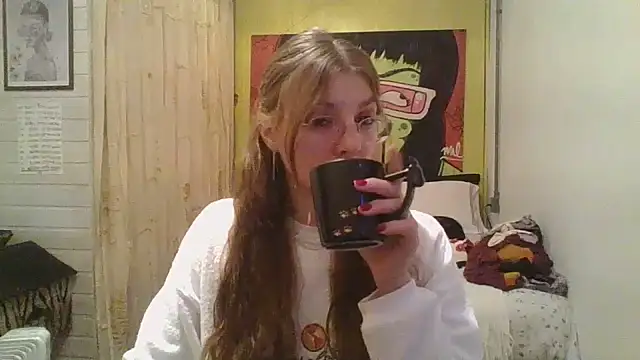 Snapshot of SweetyBabyDemon chatting on 06-30-26, 08:21 SweetyBabyDemon online show from 06-30-26, 08:21