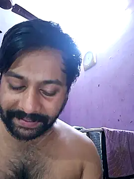 Snapshot of GlassBarge9 chatting on 02-06-25, 07:29 GlassBarge9 online show from 02-06-25, 07:29