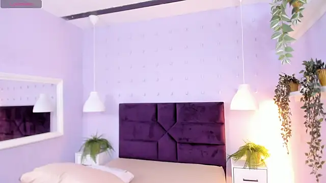 BrianaHazel online show from 10-12-25, 11:59