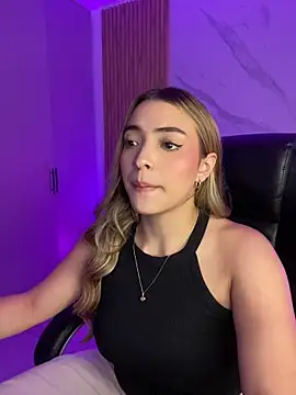 kyliejoness online show from 07-27-26, 02:40