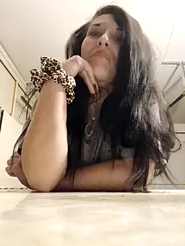 gorgeous11 online show from 02-19-25, 10:45