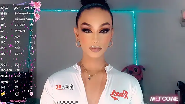  Riannagarcia  online show from 10-30-25, 02:46