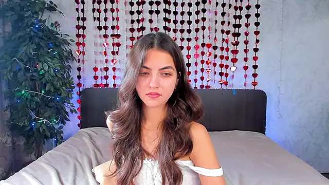 Snapshot of Milana_Crystal_ chatting on 02-04-25, 11:16 Milana Crystal online show from 02-04-25, 11:16