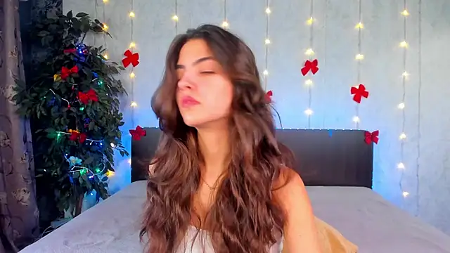 Milana Crystal  online show from 12-23-25, 08:23