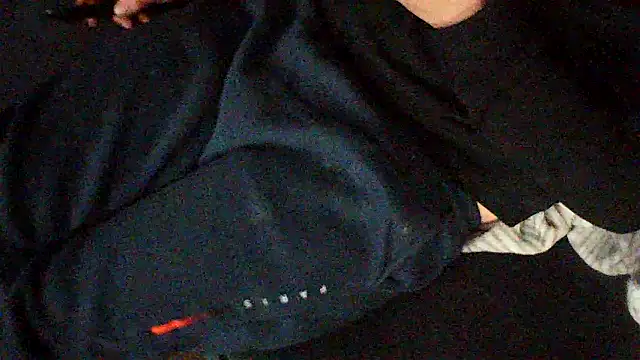 Snapshot of kiksnap-meistro5 chatting on 02-12-26, 08:15 kiksnap-meistro5 online show from 02-12-26, 08:15