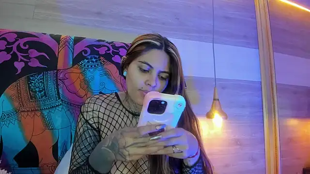 Cori Paige online show from 04-11-26, 04:06