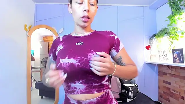 Georgina-coule online show from 01-08-26, 01:57