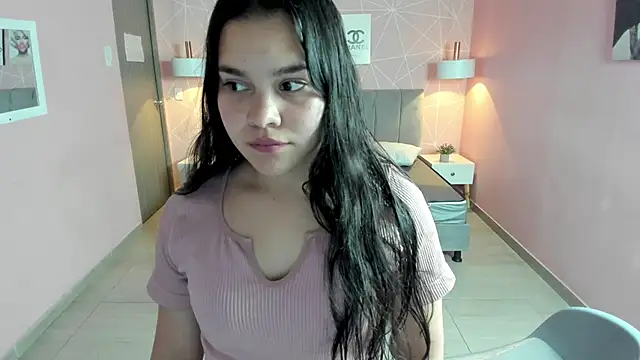 Snapshot of zara__sweet chatting on 01-02-25, 12:13 zara sweet online show from 01-02-25, 12:13