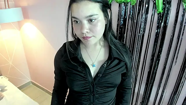 Snapshot of zara__sweet chatting on 01-28-25, 03:57 zara sweet online show from 01-28-25, 03:57