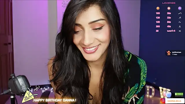 Dannawells online show from 12-15-24, 02:41