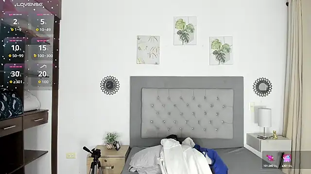 Kylie2211 online show from 09-12-25, 02:00