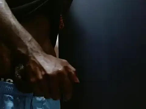 Snapshot of phbbcsham chatting on 12-05-24, 08:00 phbbcsham online show from 12-05-24, 08:00