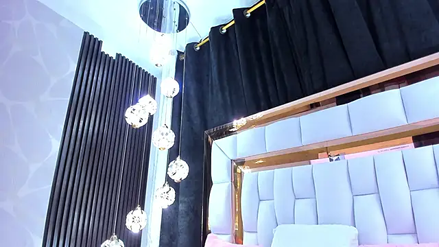 SarayRoyse online show from 03-17-26, 07:39