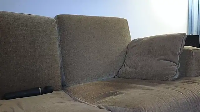 Mr-and-Mrs-Smith online show from 10-19-25, 02:07