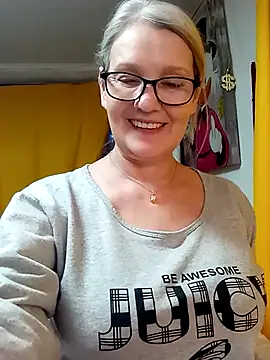 irinamaux online show from 03-11-26, 04:57