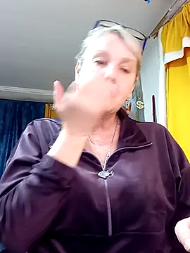 irinamaux online show from 04-18-26, 07:18