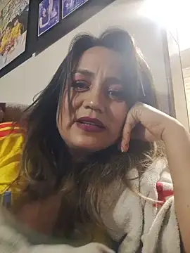 Snapshot of silvana_queen07 chatting on 07-04-26, 01:12 silvana queen07 online show from 07-04-26, 01:12