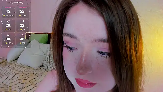 Snapshot of lexxxxxxi chatting on 05-08-26, 06:57 lexxxxxxi online show from 05-08-26, 06:57