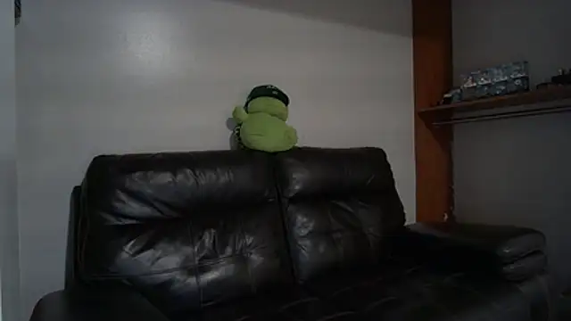 Zander823 online show from 03-10-26, 02:16