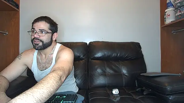 Zander823 online show from 03-18-26, 07:06