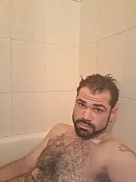 Zander823 online show from 04-21-26, 01:42