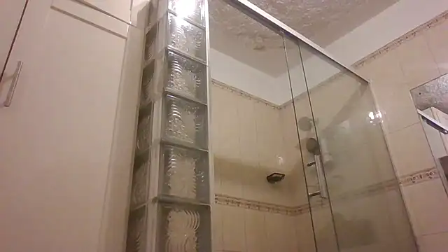 Bighood T online show from 04-05-26, 05:59