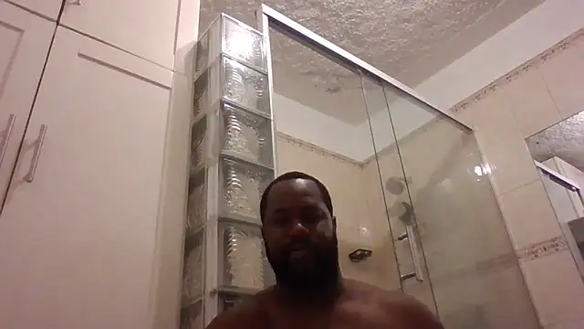 Bighood T online show from 04-22-26, 02:58