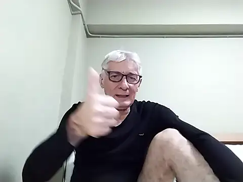 BIGUNCUTHARDCOCK online show from 01-10-26, 02:30