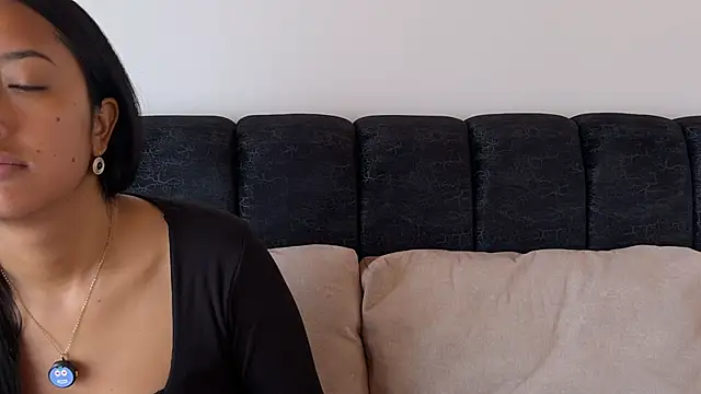 Snapshot of 2SummerLove1 chatting on 09-22-25, 02:41 2SummerLove1 online show from 09-22-25, 02:41