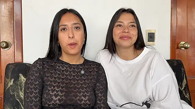 2SummerLove1 online show from 01-17-26, 02:55