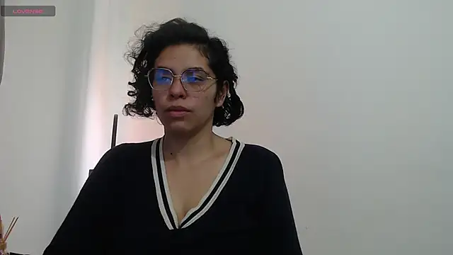 Anne purple online show from 12-12-24, 05:04