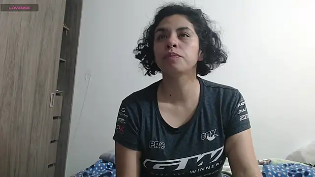 Anne purple online show from 03-07-25, 03:49