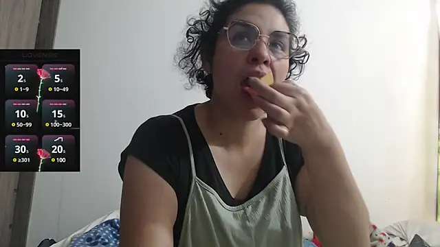 Anne purple online show from 03-11-25, 03:12