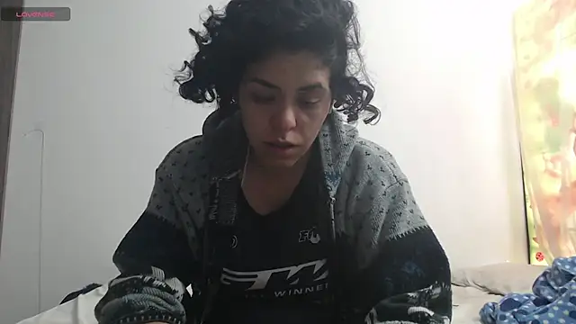 Anne purple online show from 03-19-25, 04:34