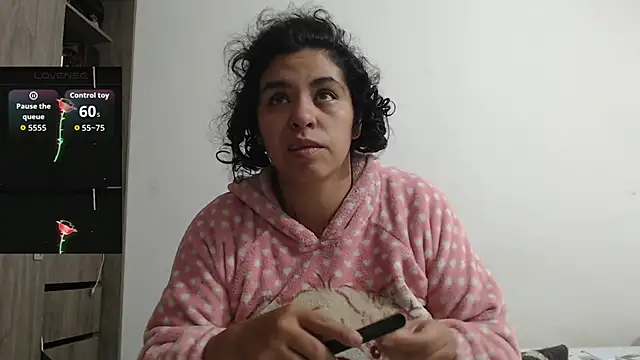 Anne purple online show from 09-22-25, 04:31