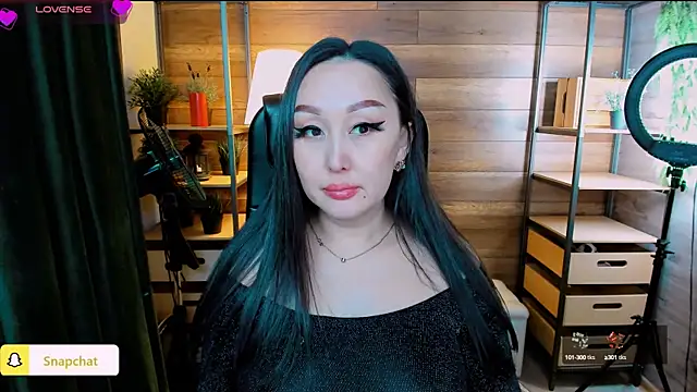 Snapshot of Julianna_Jami chatting on 02-08-25, 11:44 Julianna Jami online show from 02-08-25, 11:44