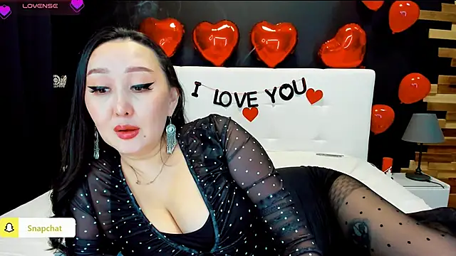 Snapshot of Julianna_Jami chatting on 03-12-25, 02:34 Julianna Jami online show from 03-12-25, 02:34