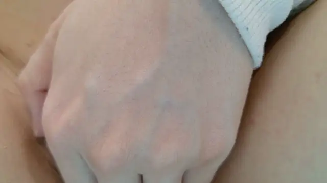 Snapshot of hi---chan- chatting on 03-11-25, 12:54 hi---chan- online show from 03-11-25, 12:54
