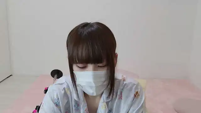 Snapshot of hi---chan- chatting on 09-10-25, 06:08 hi---chan- online show from 09-10-25, 06:08