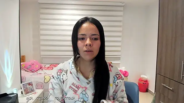 Snapshot of mal_tokkie chatting on 01-09-26, 12:35 mal tokkie online show from 01-09-26, 12:35