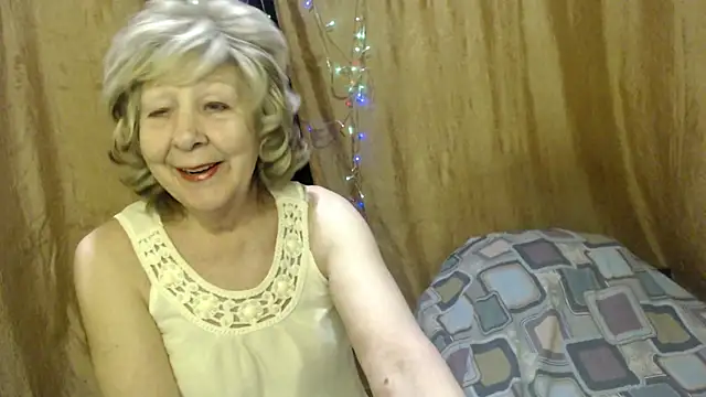 Snapshot of _Estelitta_5 chatting on 01-12-25, 06:16  Estelitta 5 online show from 01-12-25, 06:16